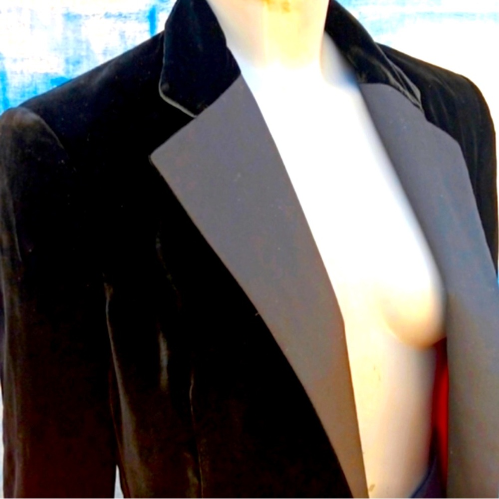 Ralph Lauren Ladies (1) Button Black Velvet Luxury Blazer